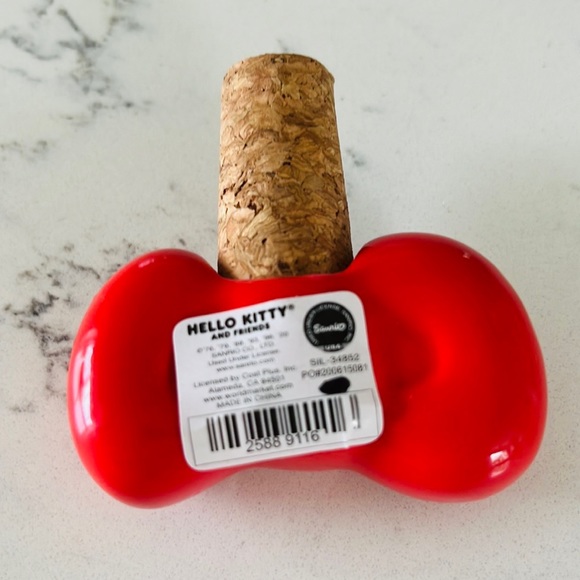 Sanrio Hello Kitty Bow Wine Stopper - Picture 8 of 10